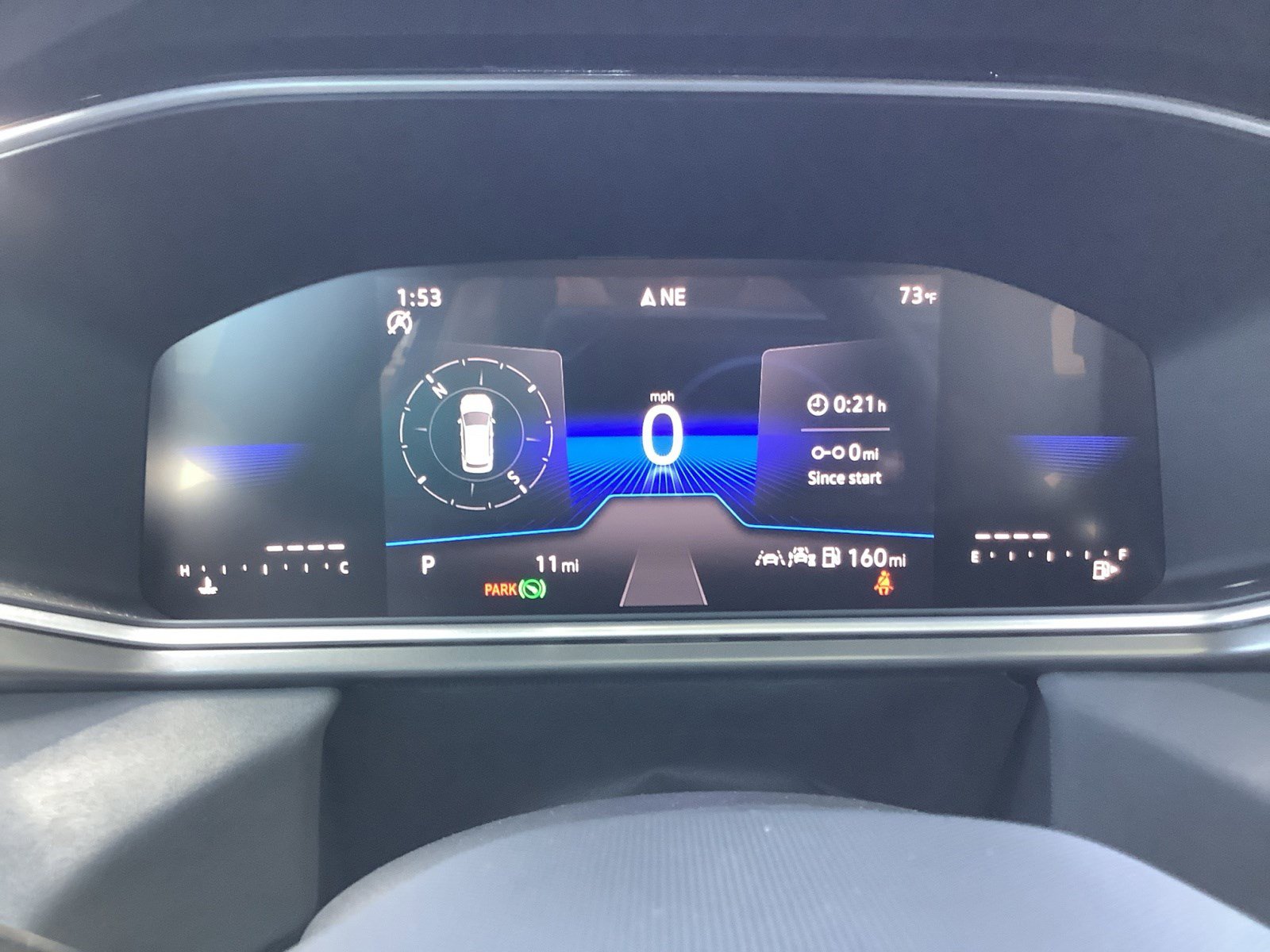 2025 Volkswagen Taos SE photo 17
