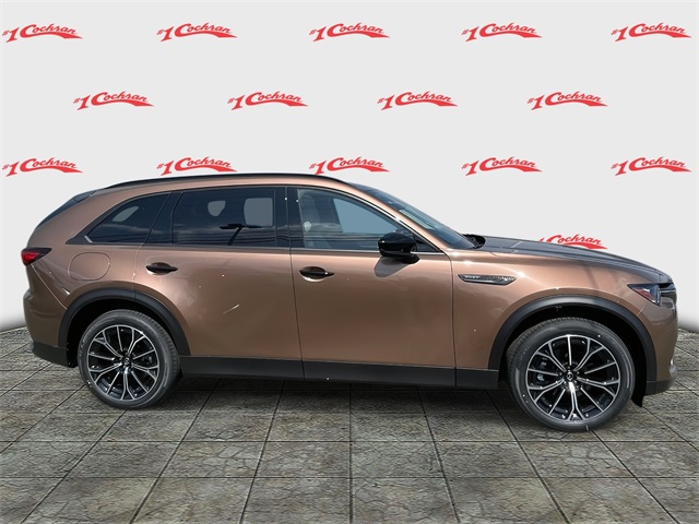 2025 Mazda CX-70 Plug-in Hybrid Premium photo 2