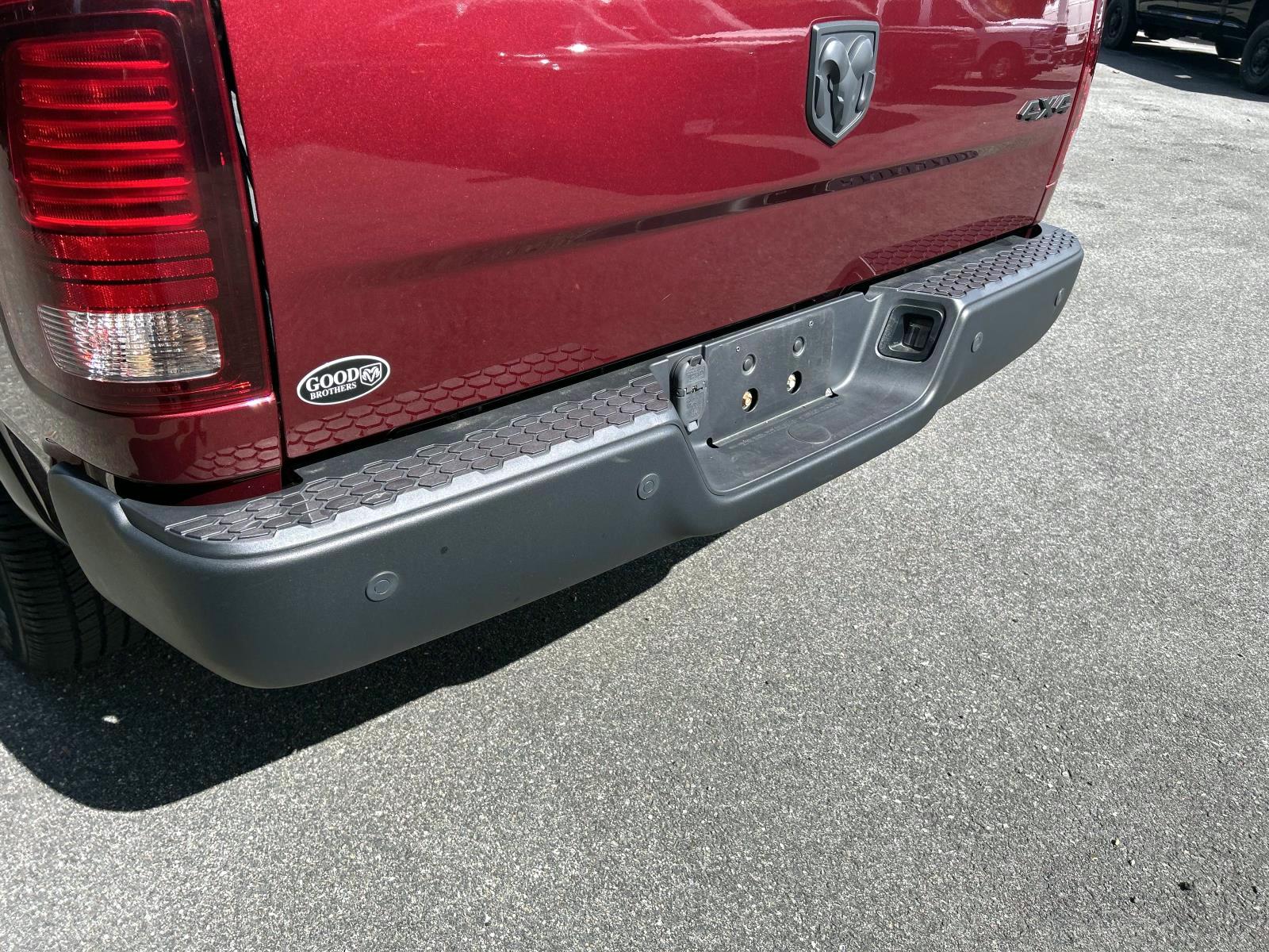 2022 Ram 1500 Classic Warlock photo 8