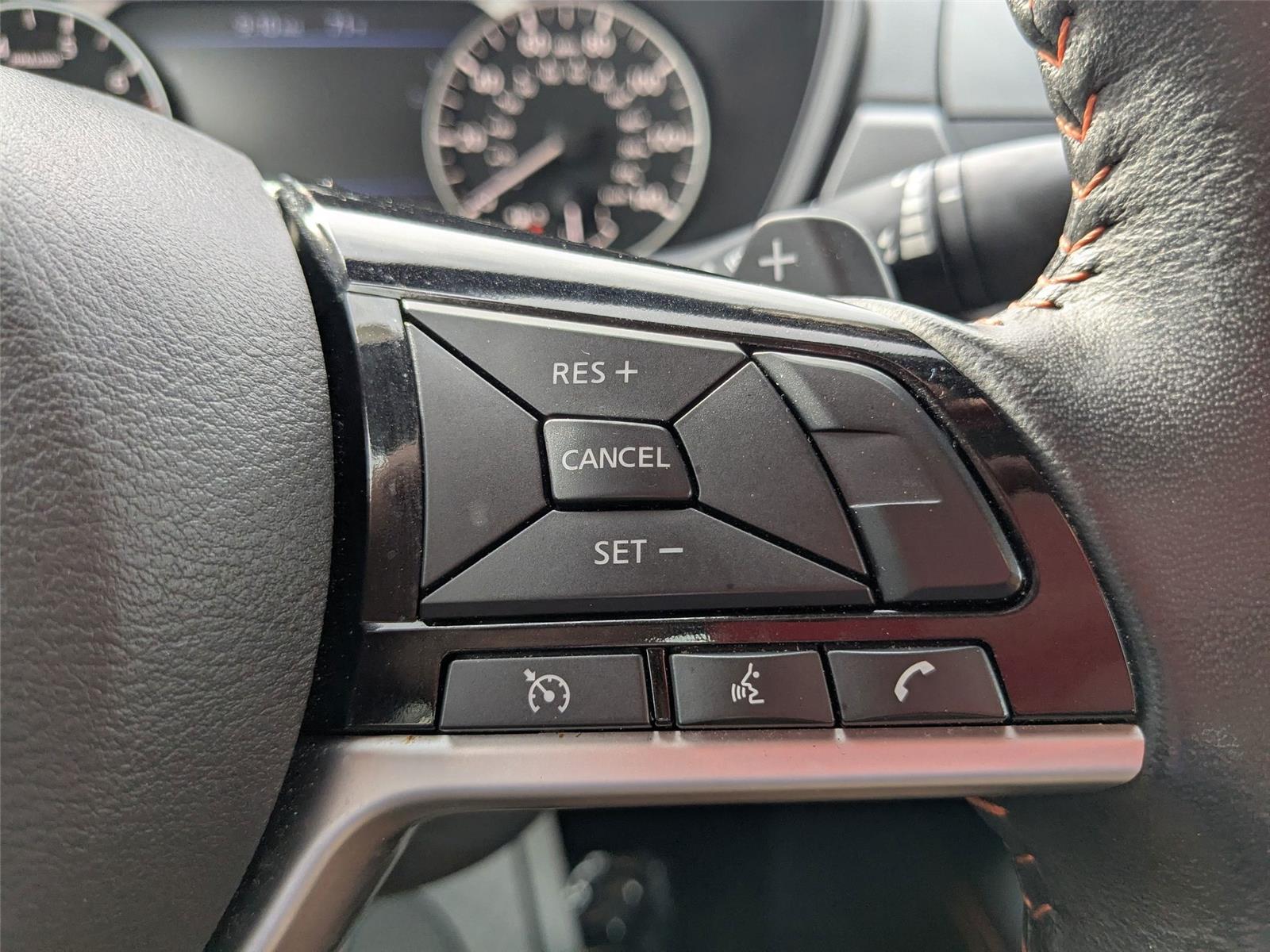 2024 Nissan Altima 2.5 SR photo 18