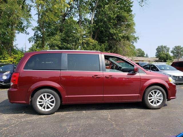 2020 Dodge Grand Caravan SXT photo 8
