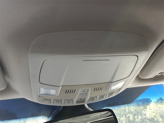2019 Ford Edge Titanium photo 18