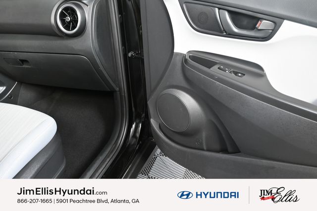 2023 Hyundai Kona SEL photo 19