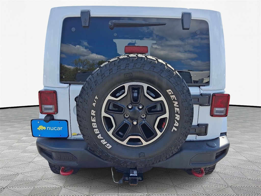 2016 Jeep Wrangler Unlimited Rubicon photo 6