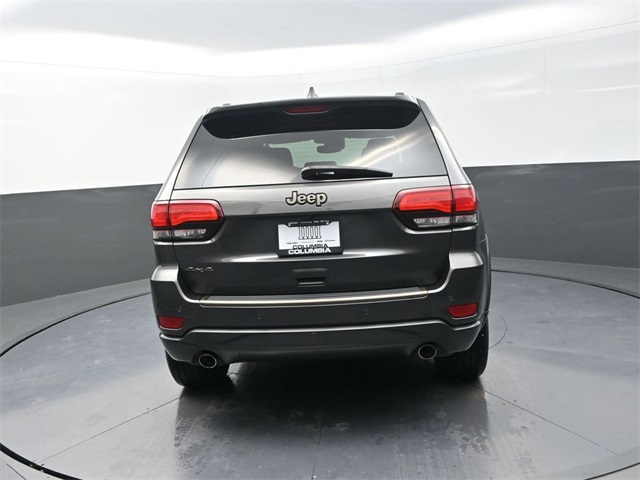 2017 Jeep Grand Cherokee Limited Anniversary Edition photo 4