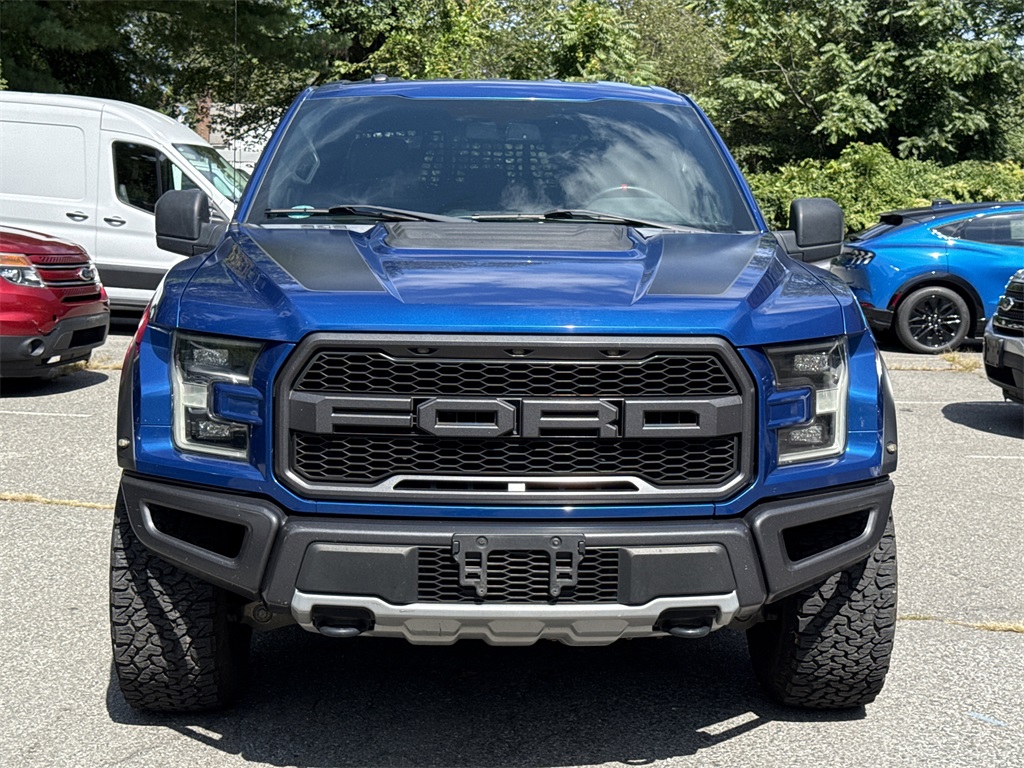 2017 Ford F-150 Raptor photo 2