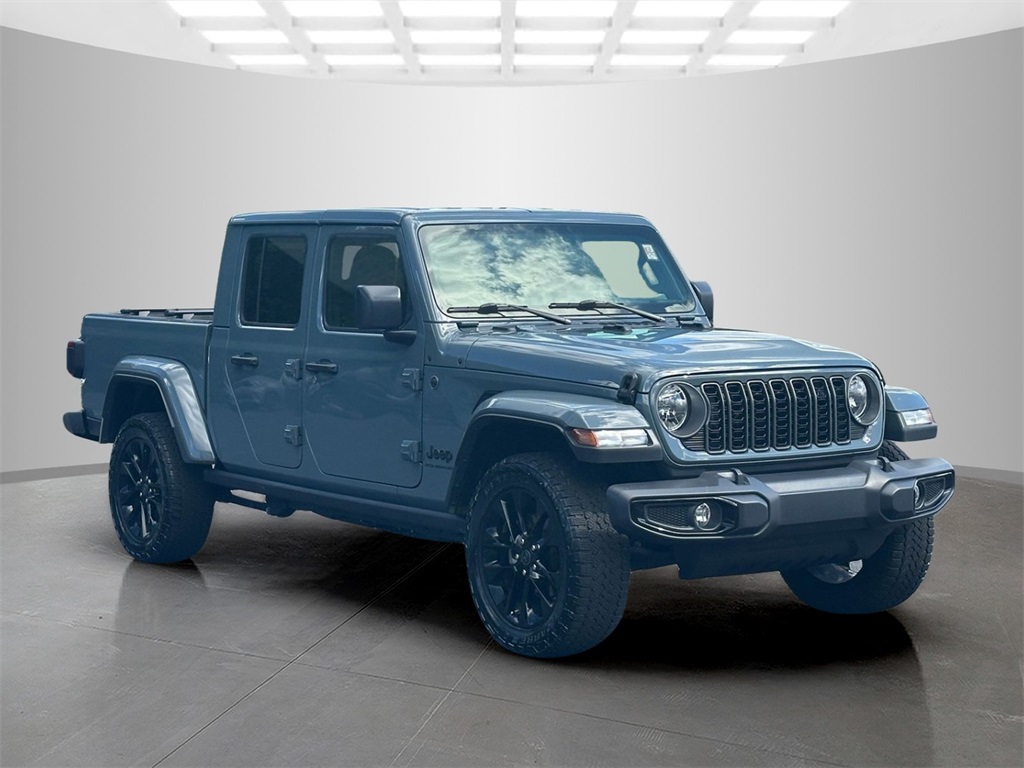 2024 Jeep Gladiator photo 2