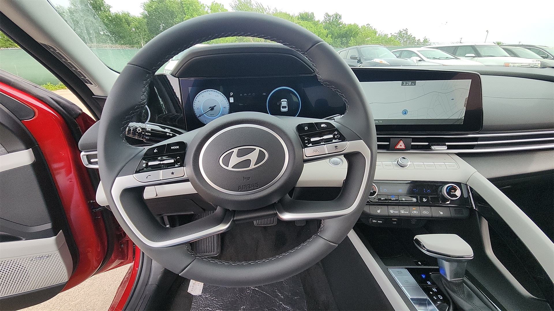 2025 Hyundai Elantra Limited photo 29