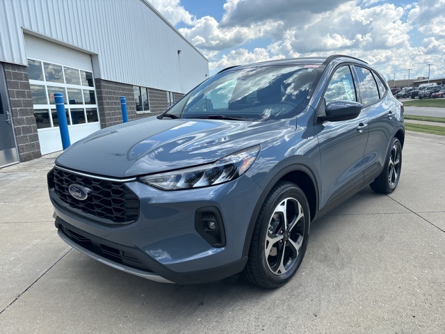 2025 Ford Escape ST-Line Select photo 2