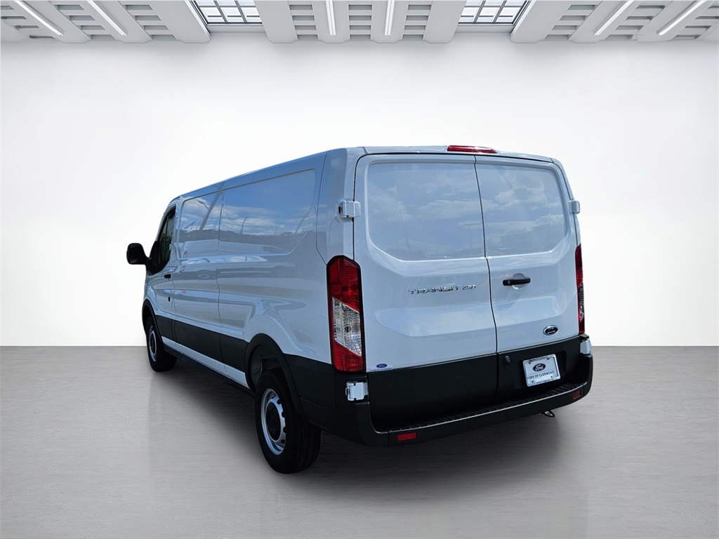 2025 Ford Transit photo 3