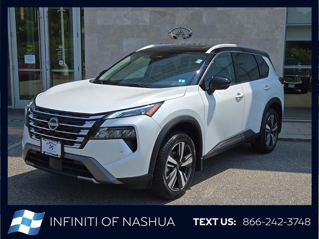 2024 Nissan Rogue SL's photo