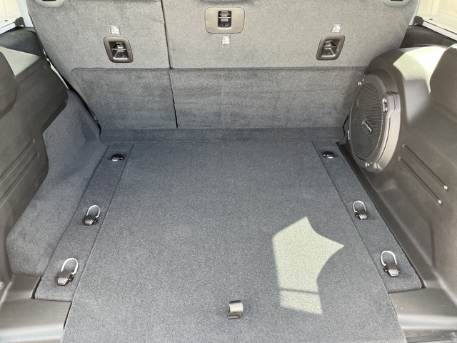 2025 Jeep Wrangler Sahara photo 23
