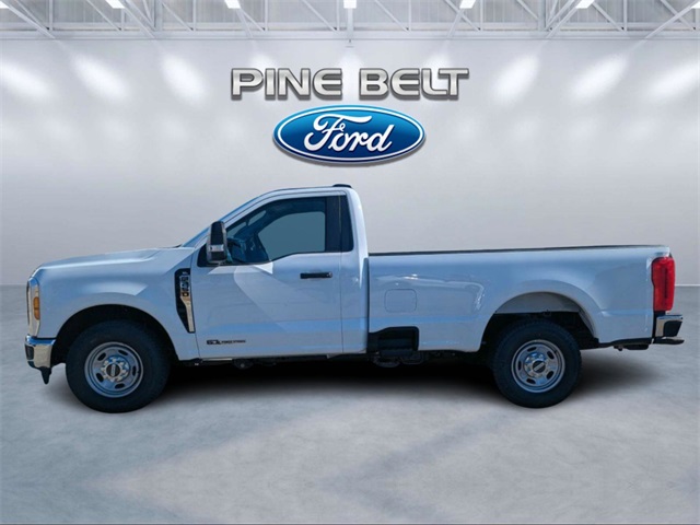 2025 Ford F-250 XL photo 2