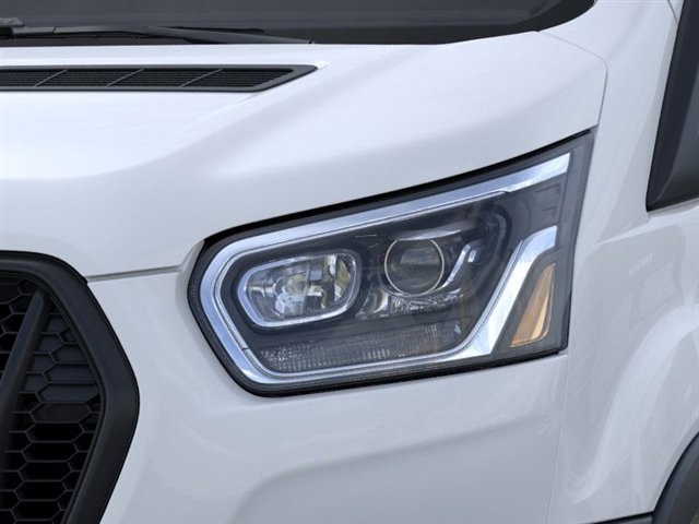 2025 Ford Transit photo 17