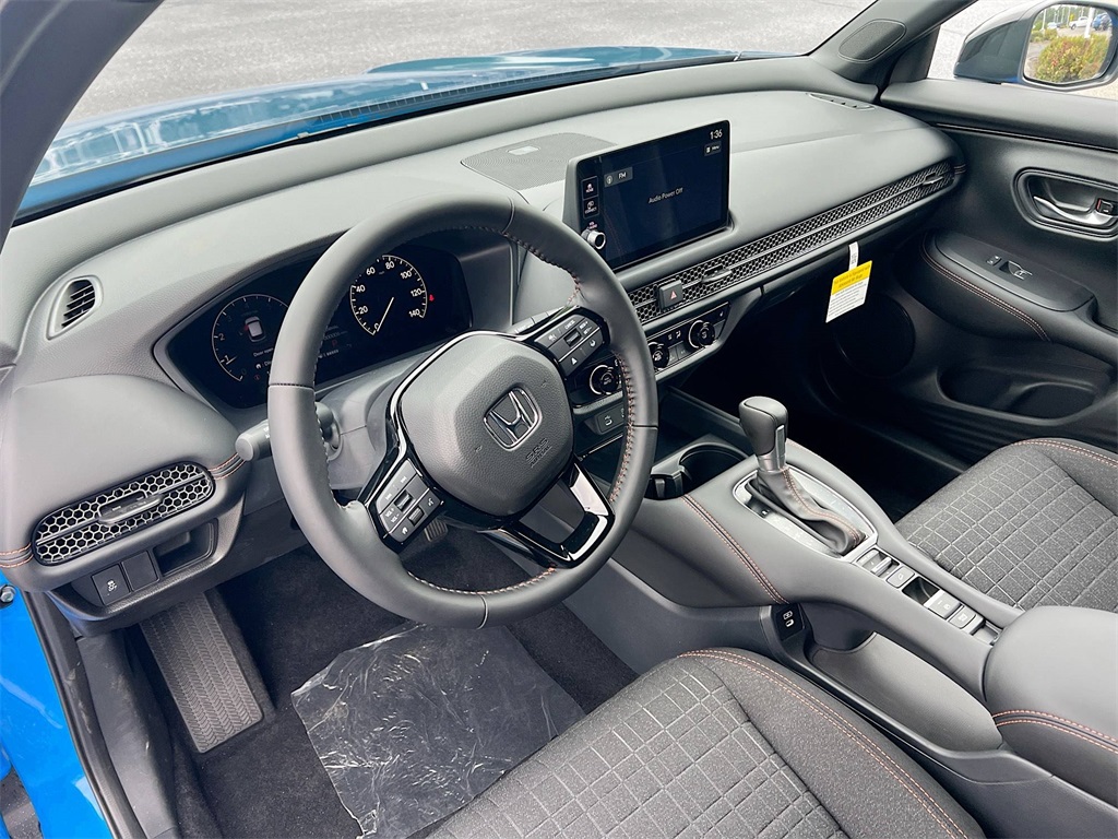 2026 Honda HR-V Sport photo 9