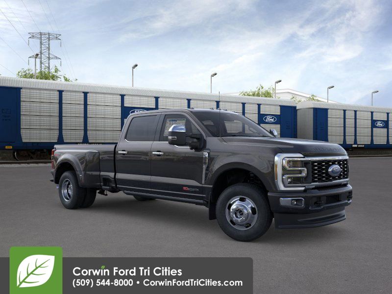 2026 Ford F-350 Super Duty Platinum's photo