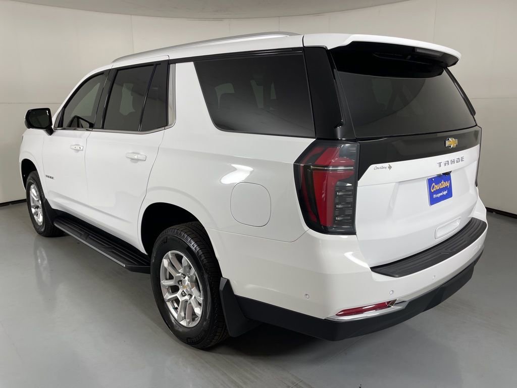2025 Chevrolet Tahoe LS photo 3