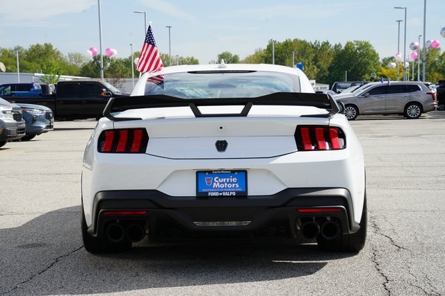 2025 FORD MUSTANG - Image 28
