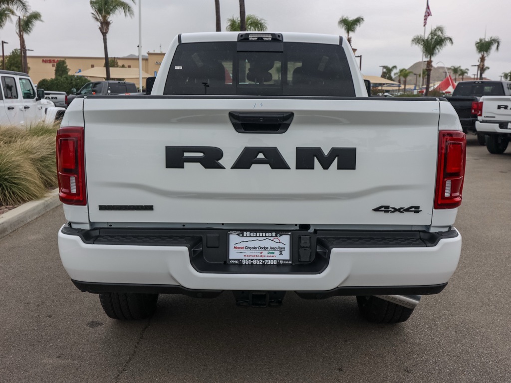 New 2026 Bright White Clear-Coat Exterior Paint RAM Big Horn Night Edition image 4