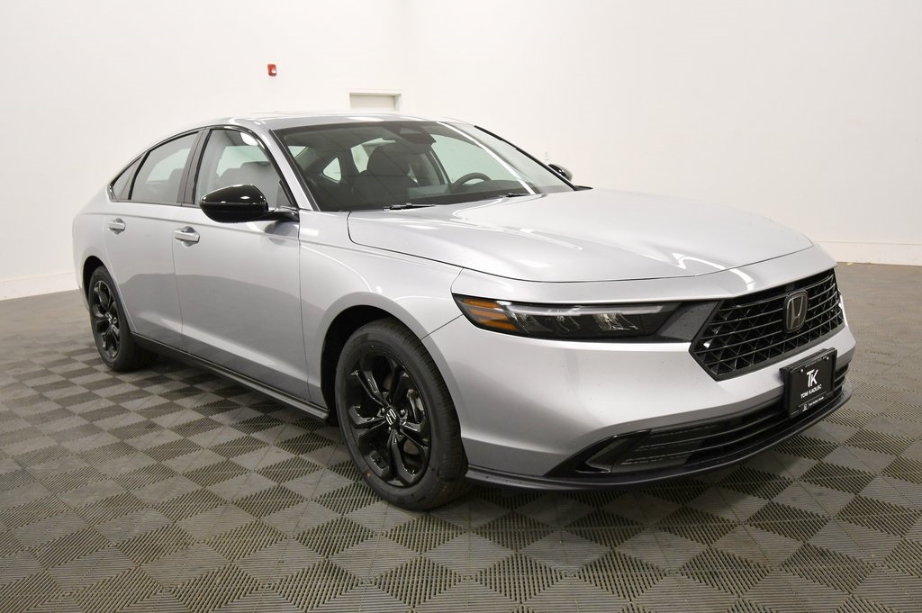2025 Honda Accord SE photo 7
