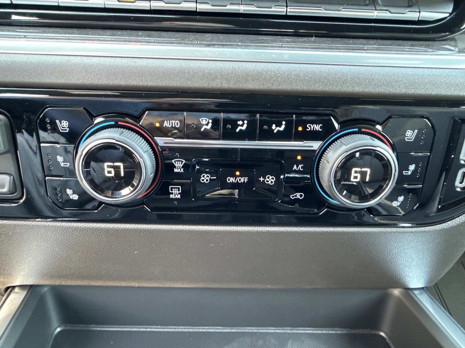 2026 Chevrolet Silverado 1500 LTZ photo 24