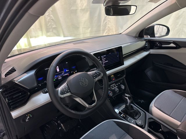 2025 Volkswagen Taos S photo 13