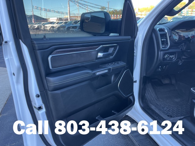 2025 Ram 1500 Laramie photo 4