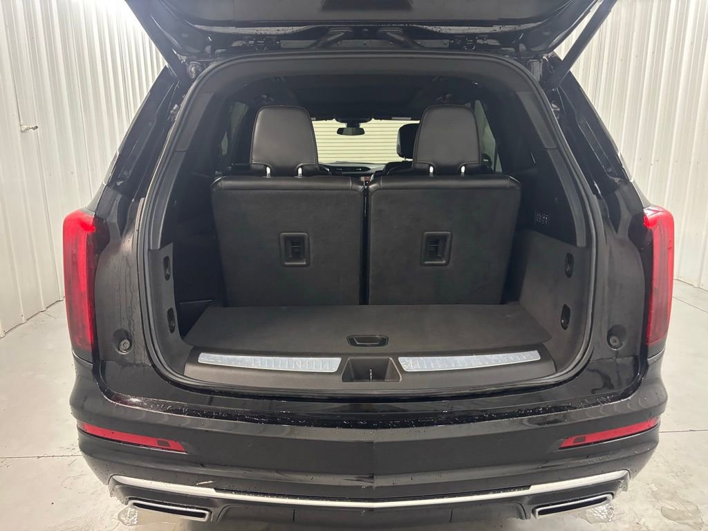 2025 Cadillac XT6 Premium Luxury photo 19