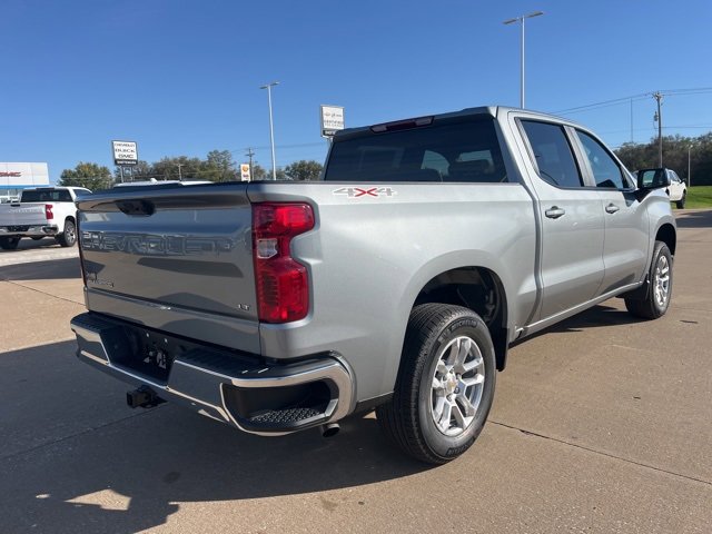 2026 Chevrolet Silverado 1500 LT photo 4
