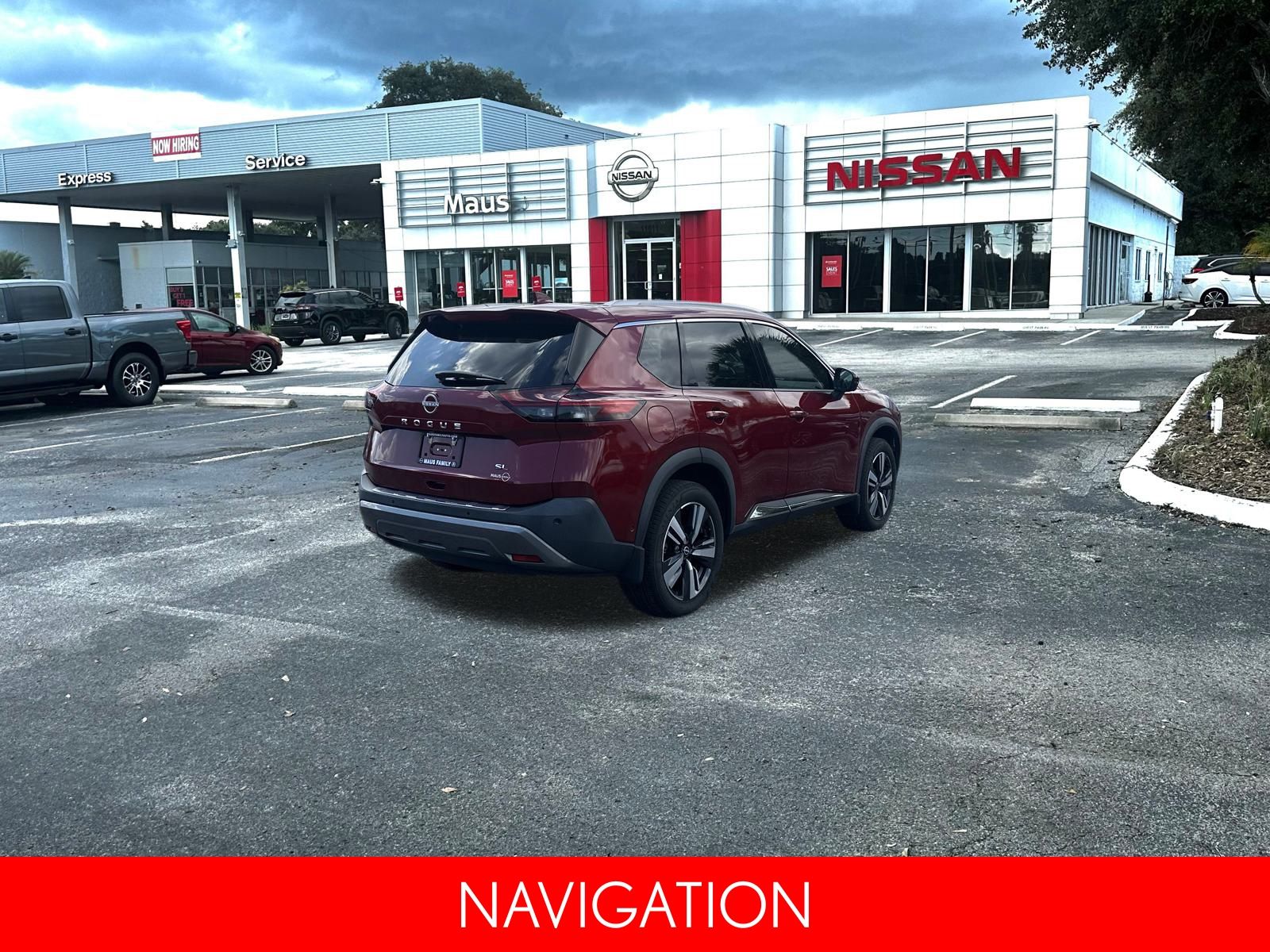 2022 Nissan Rogue SL photo 3