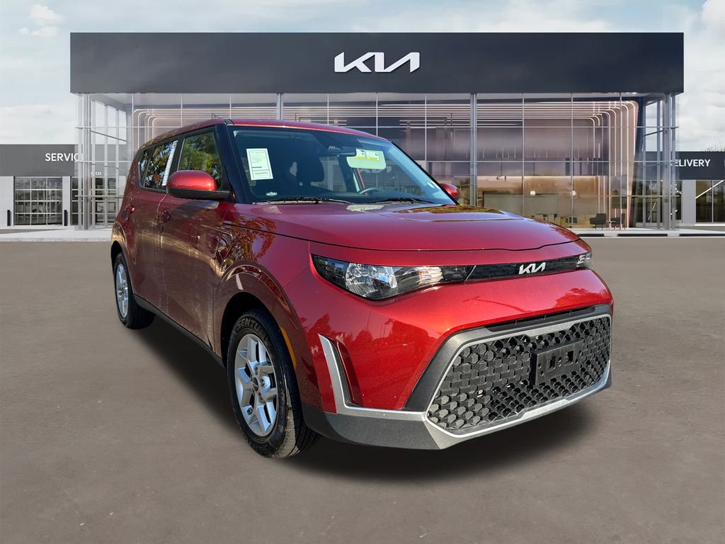 2024 Kia Soul LX