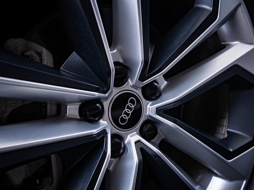 2022 Audi Q3 S line Premium Plus photo 7