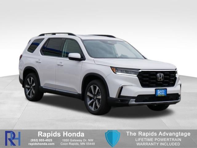 2025 Honda Pilot Touring's photo