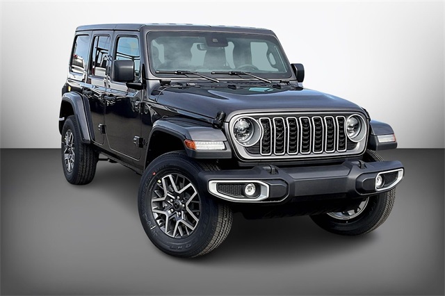 2025 Jeep Wrangler 4-Door Sahara's photo