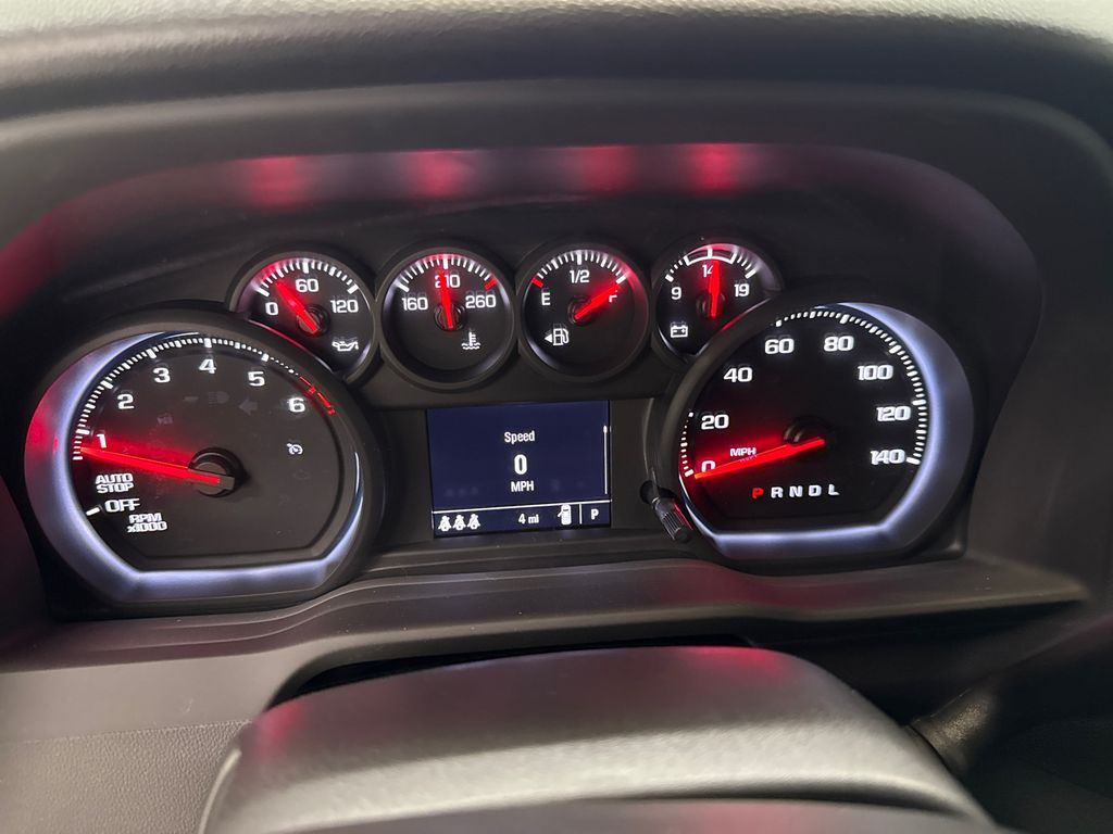 2025 Chevrolet Silverado 1500 Custom photo 15
