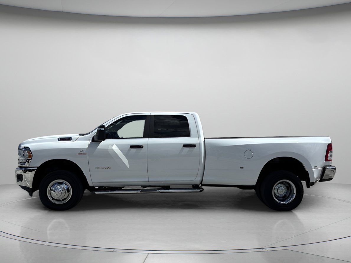 2024 Ram 3500 Big Horn photo 5