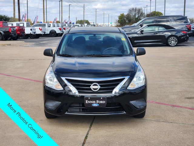 Used 2015 Nissan Versa Sedan S with VIN 3N1CN7APXFL945863 for sale in Ennis, TX