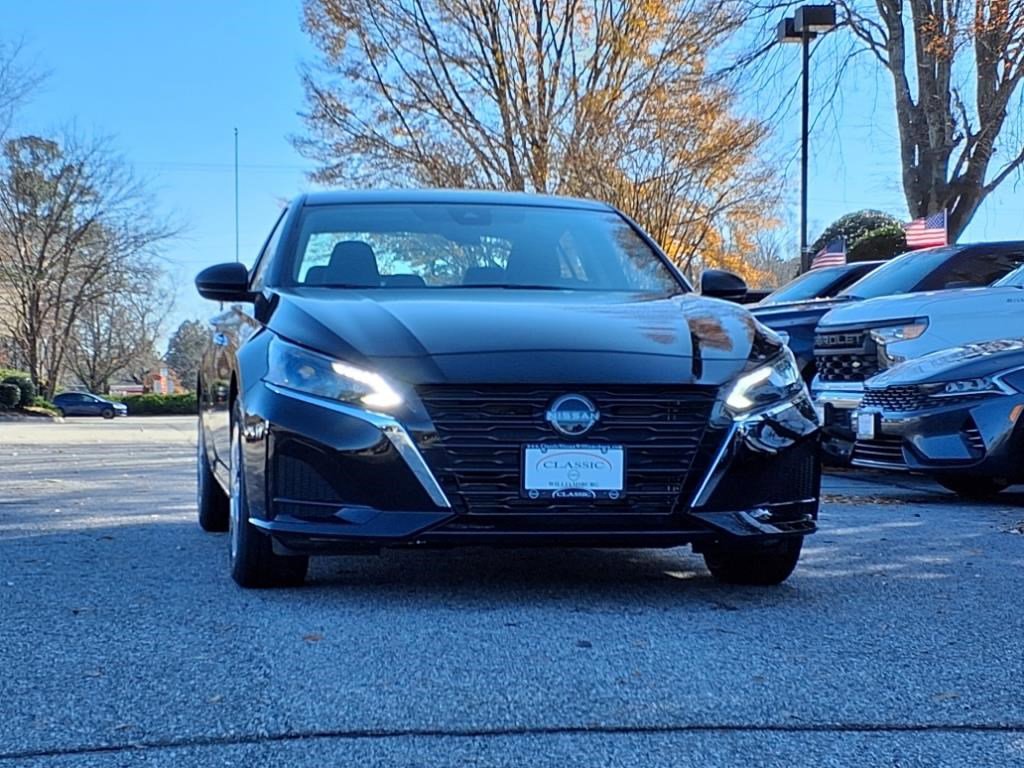 2025 Nissan Altima 2.5 S photo 2