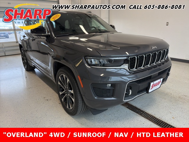 2022 Jeep Grand Cherokee Overland's photo