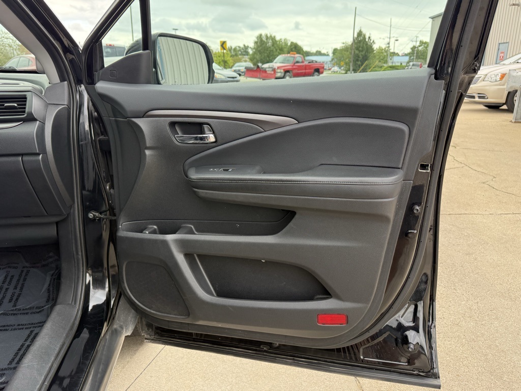 2020 Honda Pilot EX-L photo 32