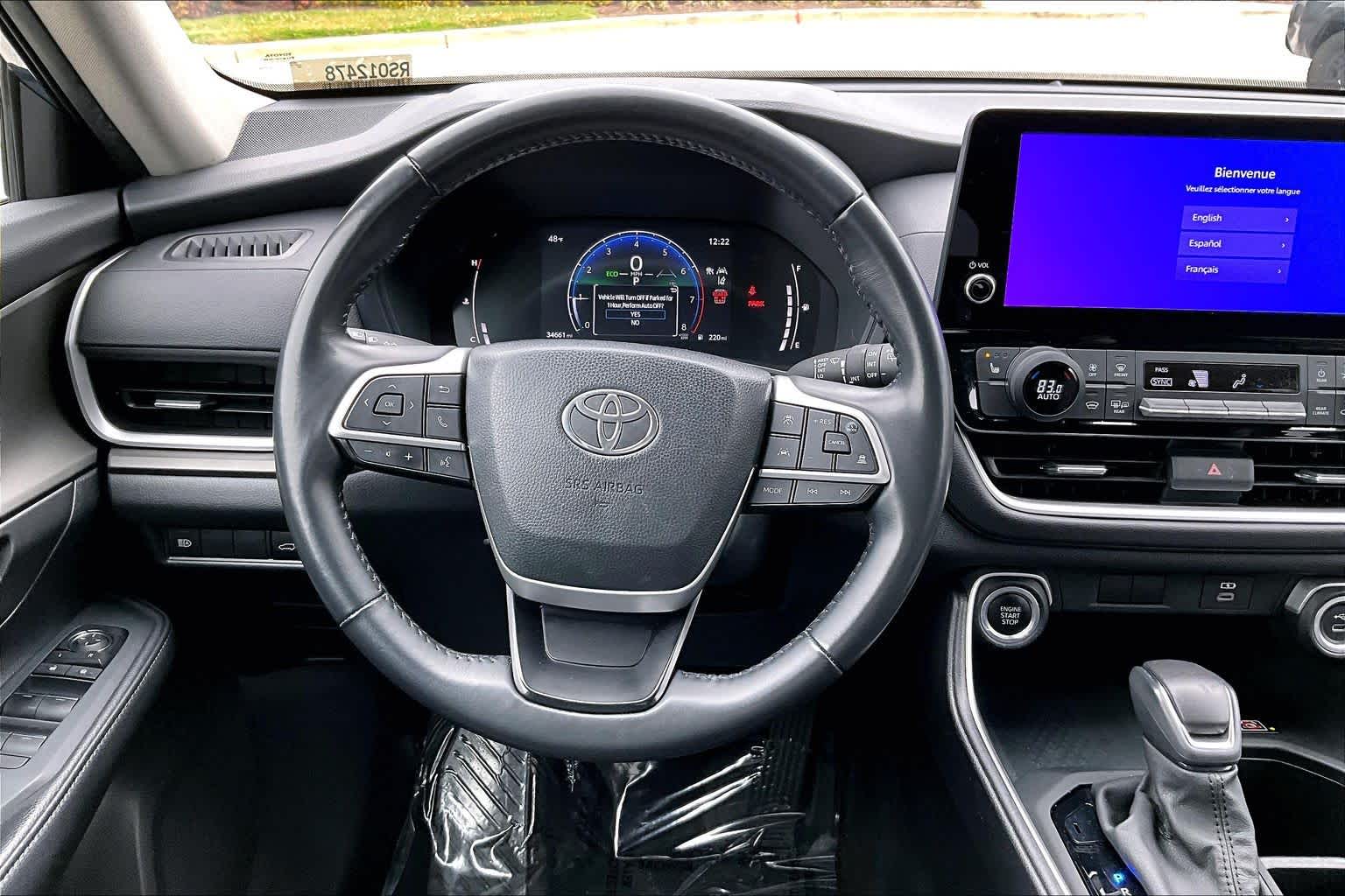 2024 Toyota Grand Highlander XLE AWD photo 3