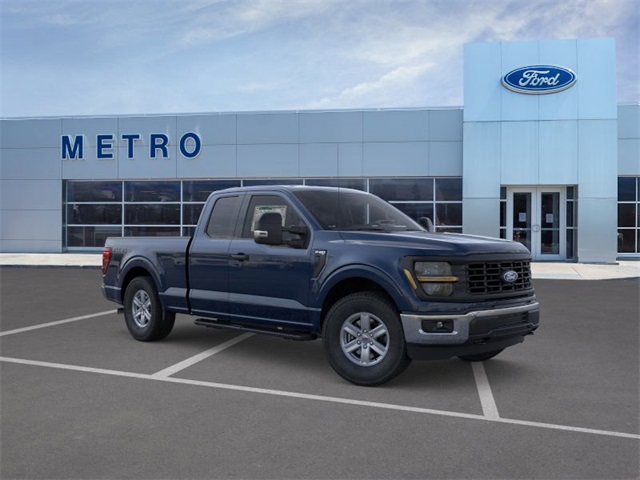 2025 Ford F-150 XL's photo
