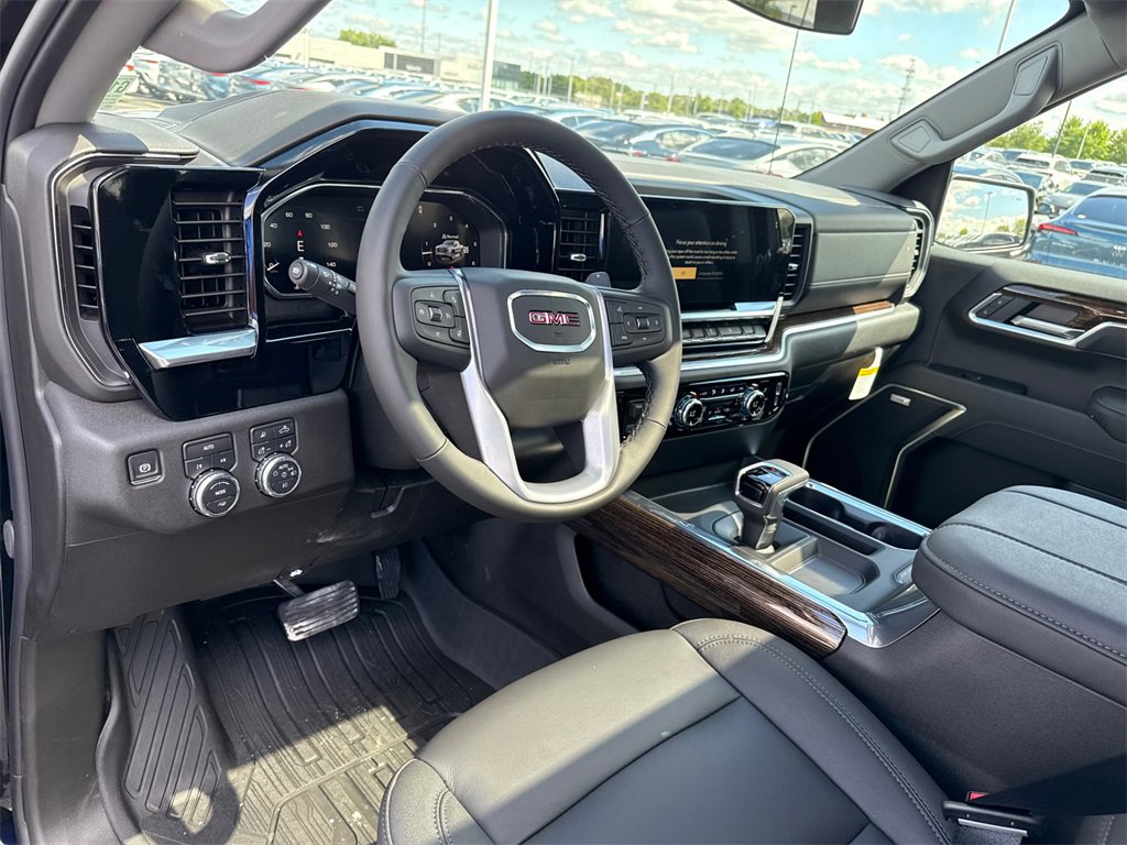 2026 GMC SIERRA - Image 17