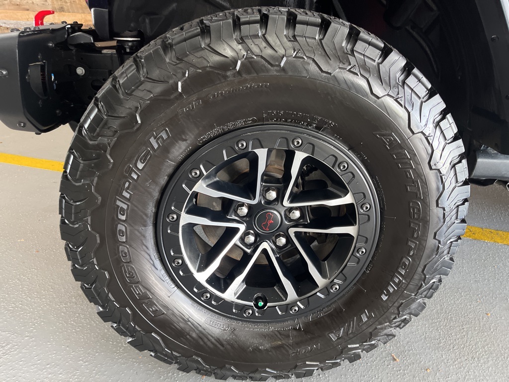 2025 Jeep Wrangler Rubicon X photo 3
