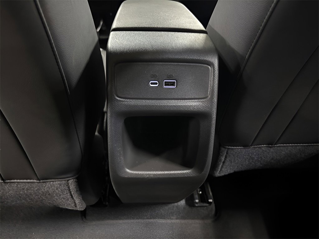 2024 Chevrolet Trax LT photo 25