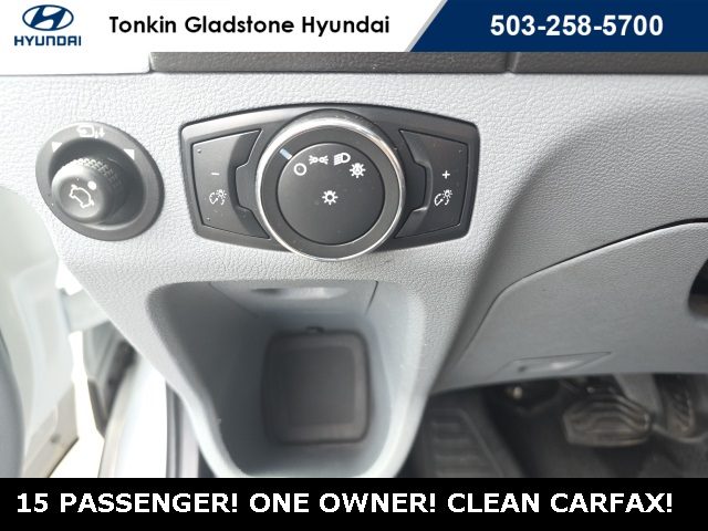 2019 Ford Transit Passenger XLT photo 9