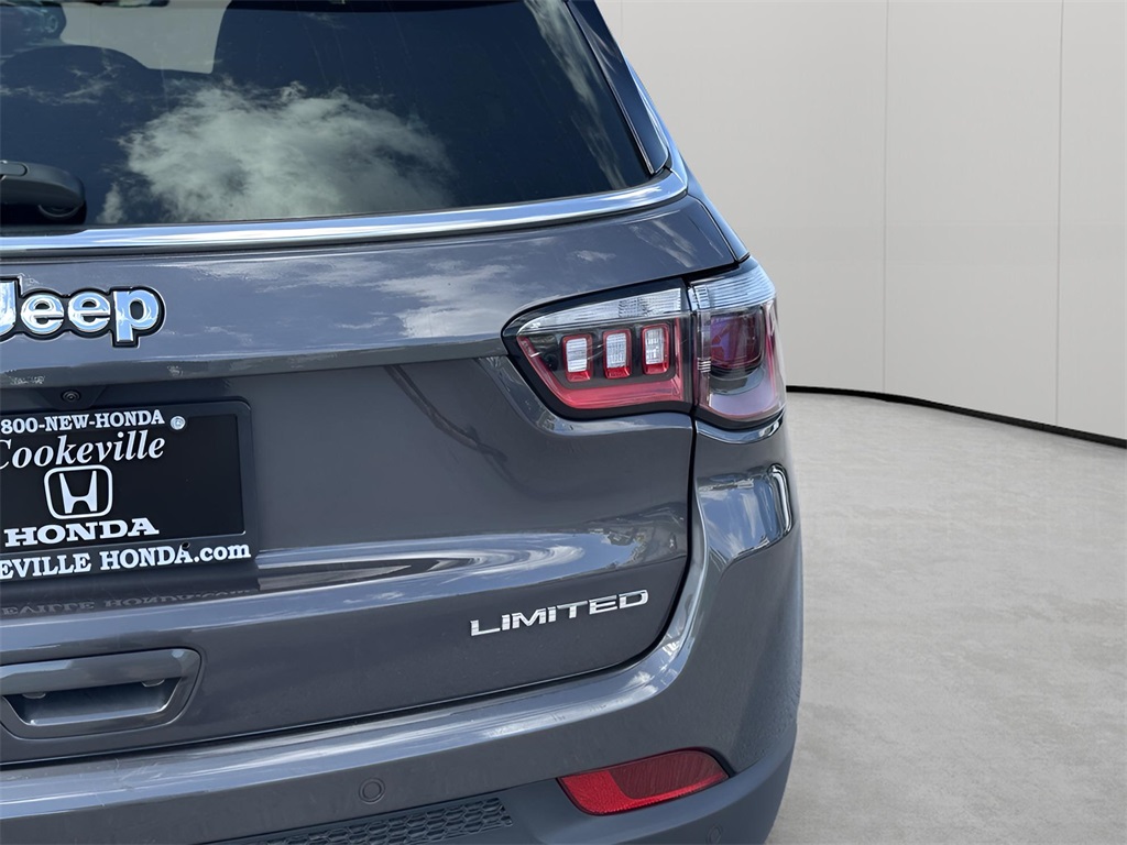 2024 Jeep Compass Limited photo 3