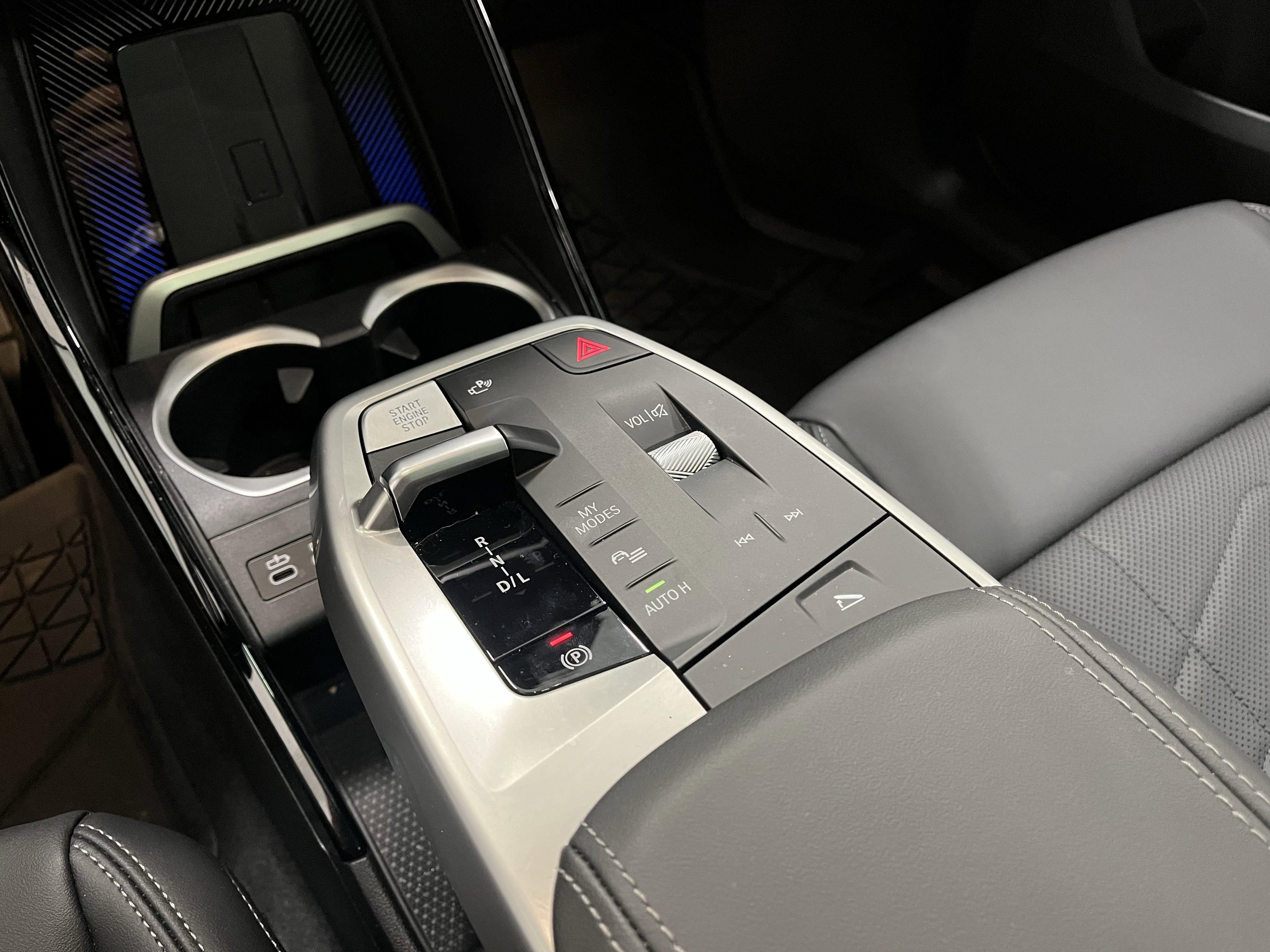 2025 Bmw X2 xDrive28i photo 12