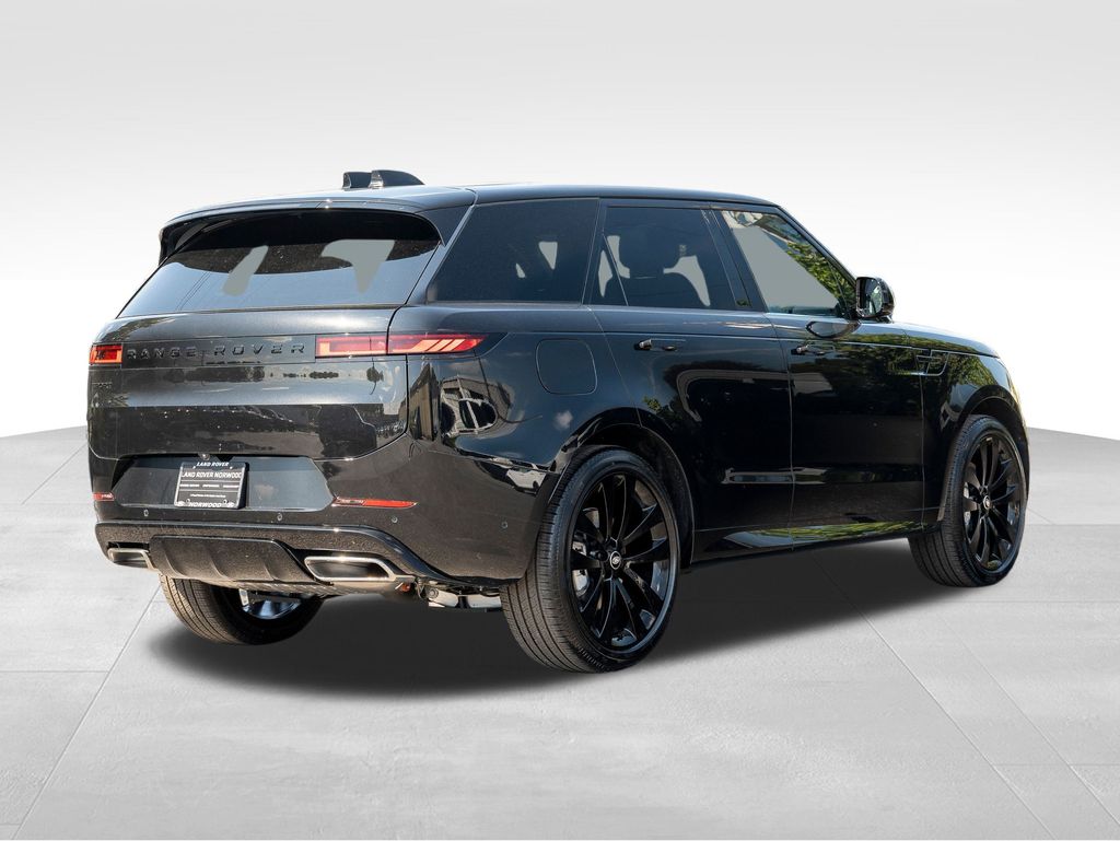 2025 Land Rover Range Rover Sport SE photo 4