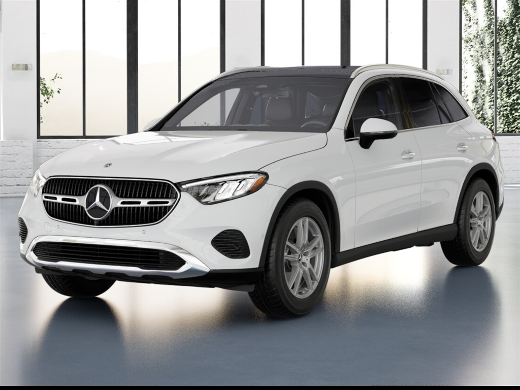 2025 Mercedes-Benz GLC Base's photo
